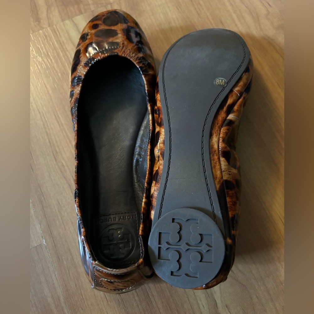 TORY BURCH Leopard Print Ballet Flats - Size 8 - Picture 4 of 4